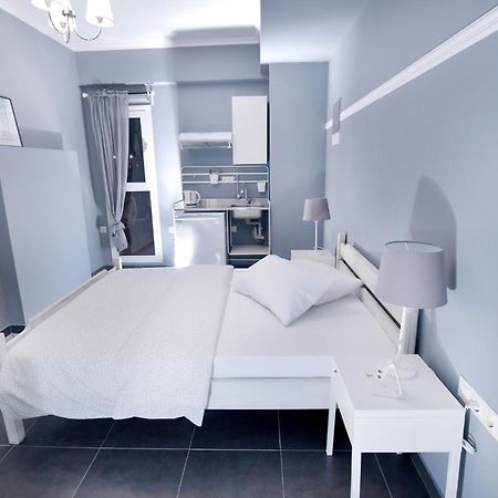 Retro Luxury Rooms Olympiaki Akti Room photo