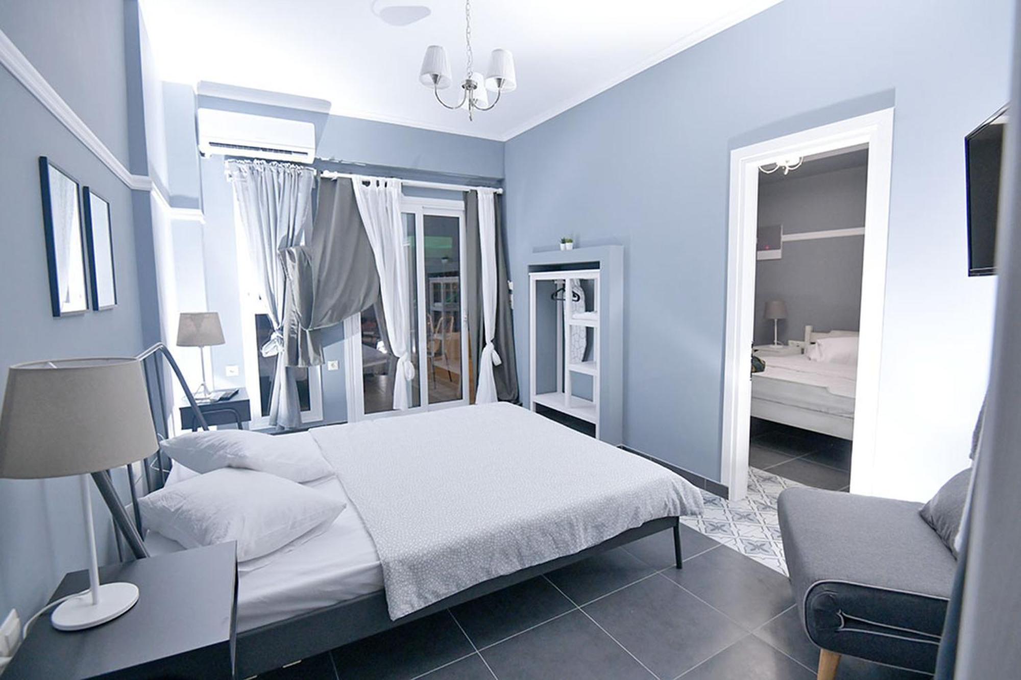 Retro Luxury Rooms Olympiaki Akti Room photo